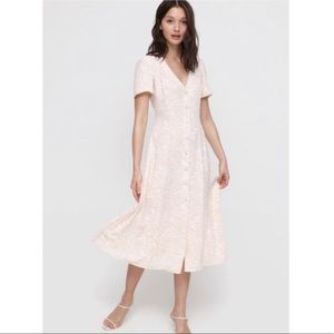 Aritzia Babaton ELIN DRESS, color: white/blush